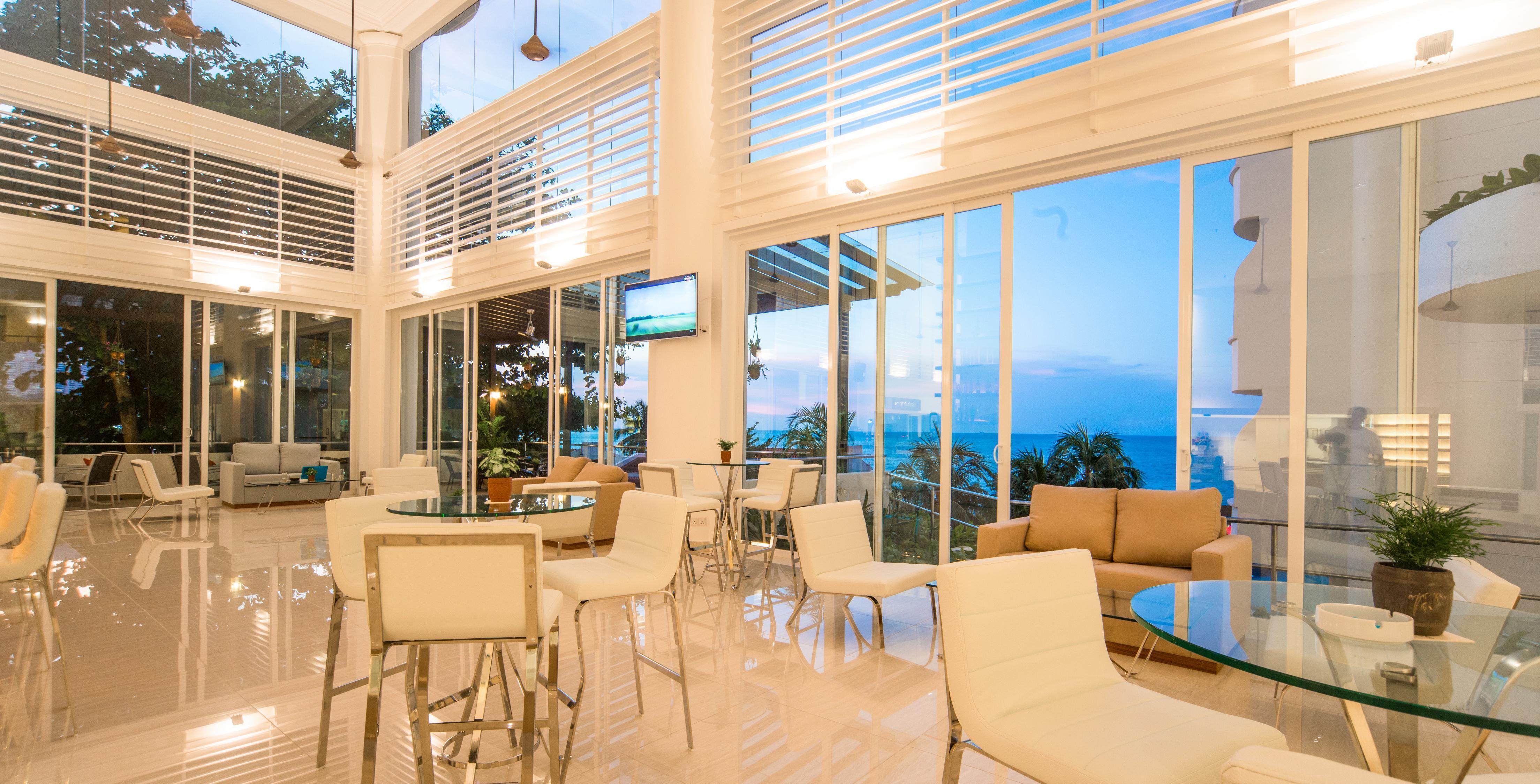Flamingo Hotel By The Beach, Penang Tanjung Bungah  Esterno foto