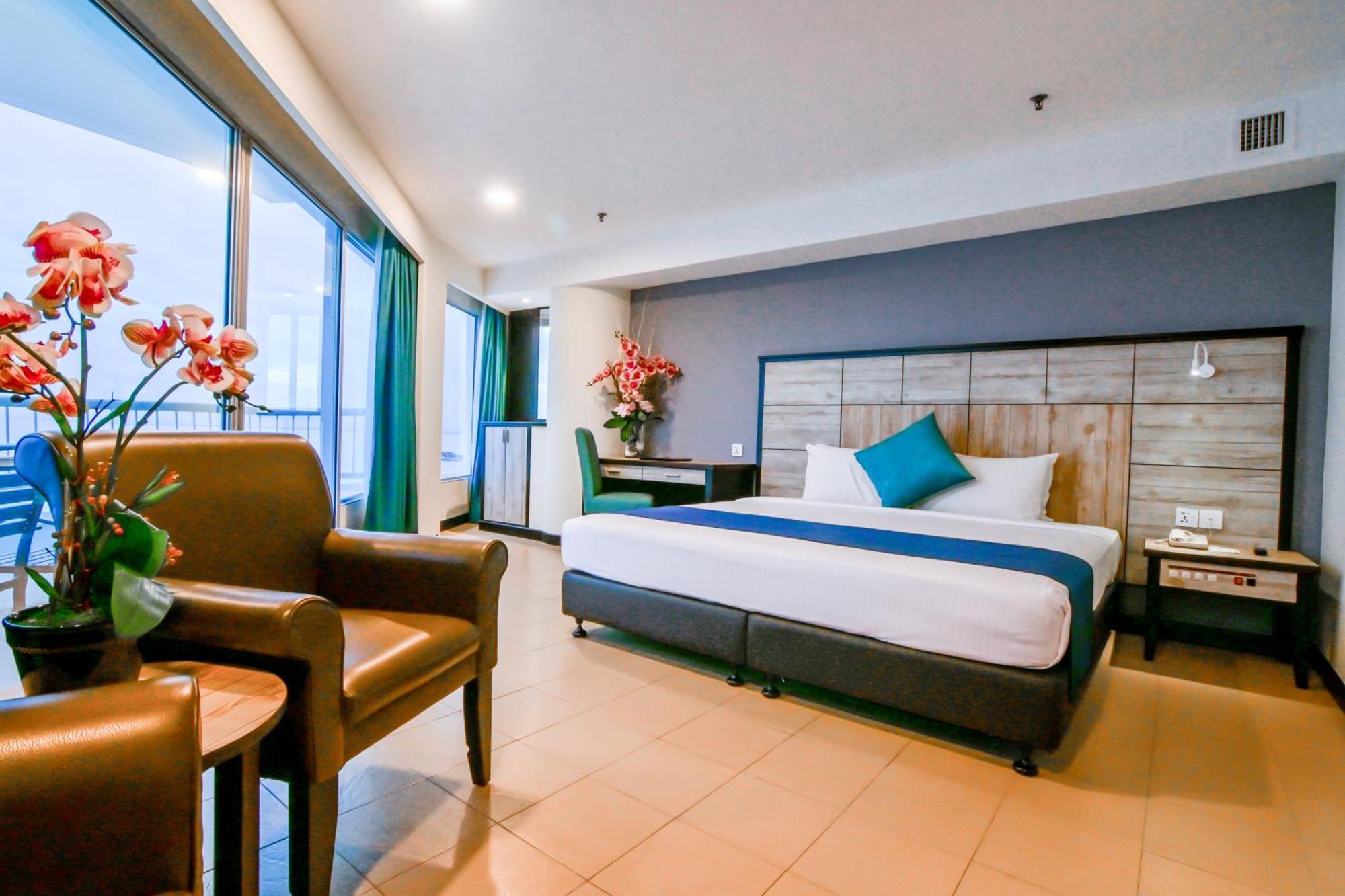 Flamingo Hotel By The Beach, Penang Tanjung Bungah  Esterno foto