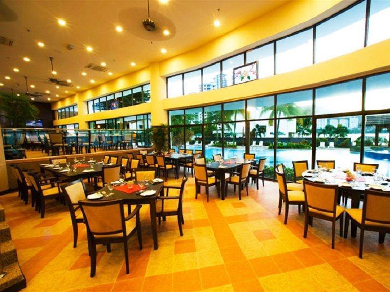 Flamingo Hotel By The Beach, Penang Tanjung Bungah  Esterno foto